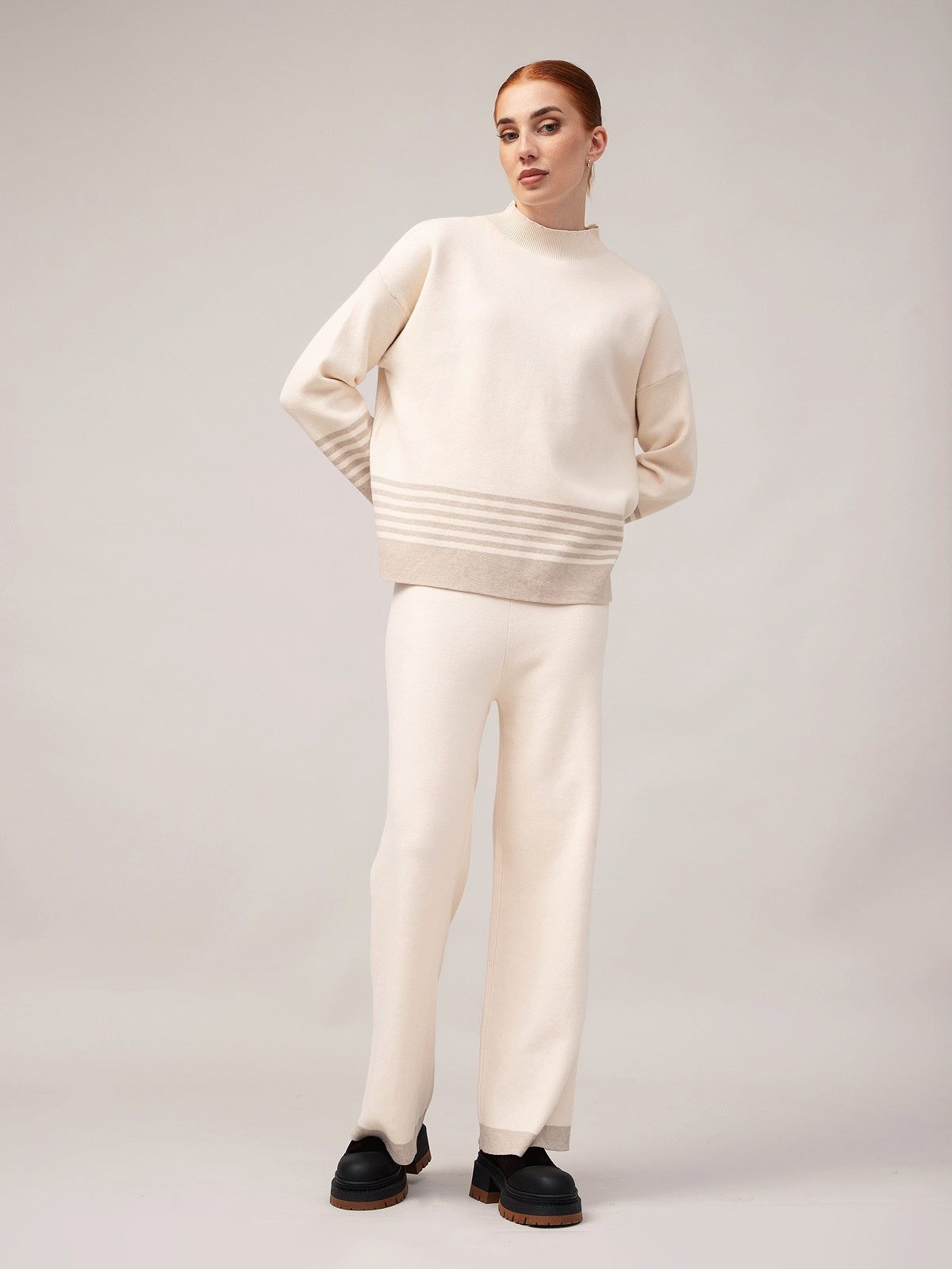 Pullover und Hose für Frauen mit Kaschmir