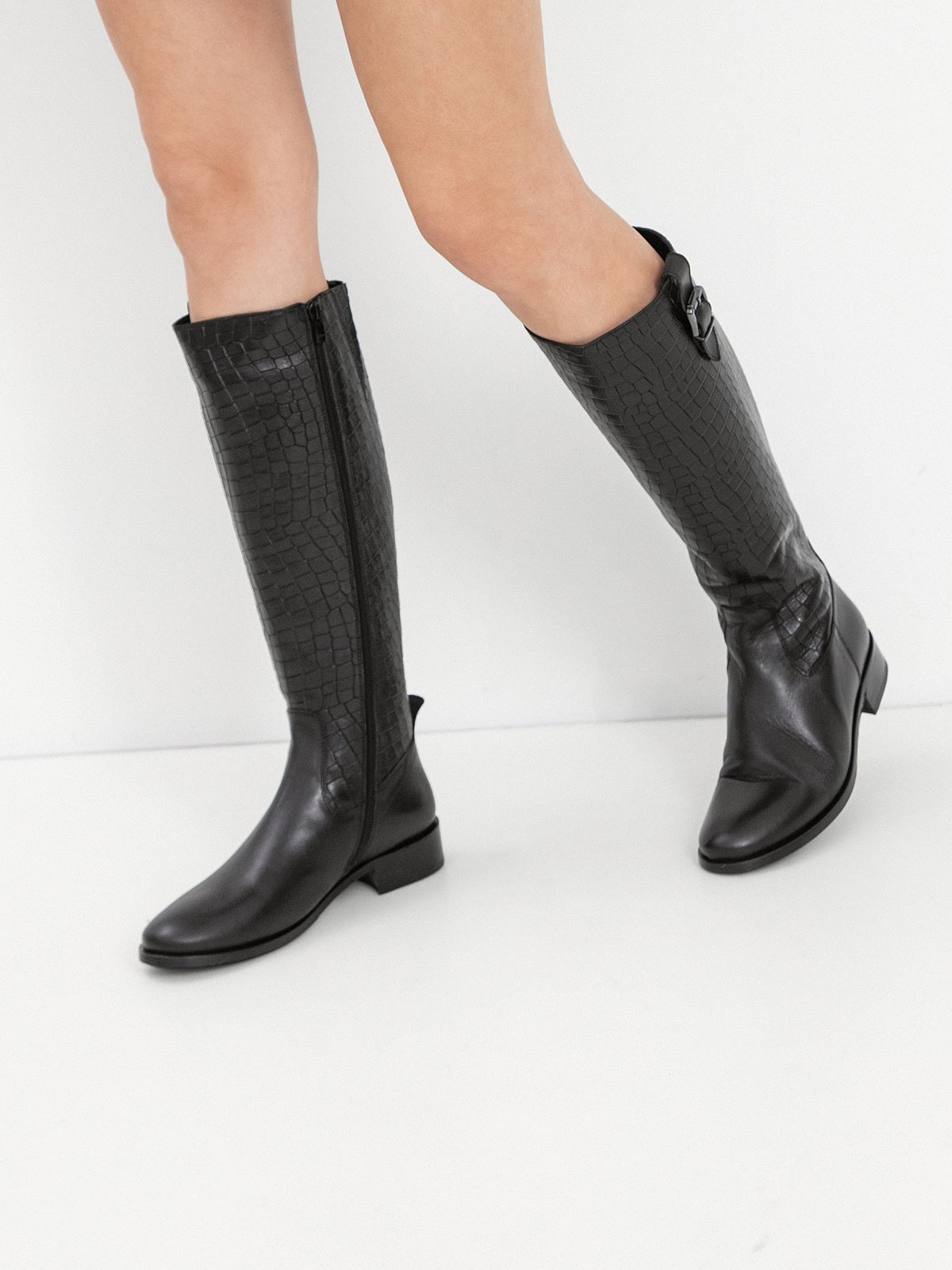 Lange Damenstiefel