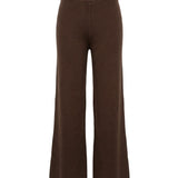Damenpullover und Hose mit Kaschmiranteil