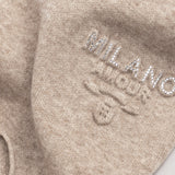 Damenpullover und Hose mit Kaschmiranteil