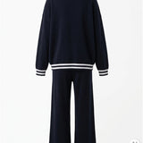 Damenpullover und Hose mit Kaschmiranteil