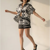 Damen-Shorts mit Seidenanteil