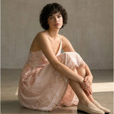 Damenkleid mit Leinen