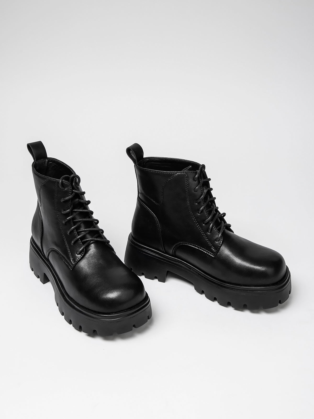 Lederschuhe für Frauen