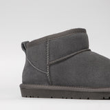 Damen-Winterstiefel aus Lammfell