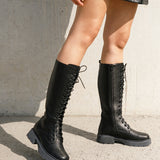 Lange Damenstiefel aus Leder