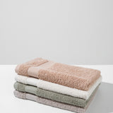 Baumwollhandtuch-Set im Korb - MIX (4 VNT, 30 x 50 cm)