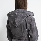 Morgenmantel aus Velours mit Kapuze