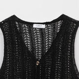 Moteriška megzta liemenė