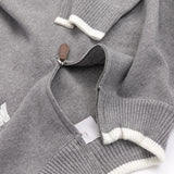 Damenpullover und Hose mit Kaschmiranteil