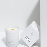 Duftende Sojawachskerze mit Holzdocht „Sweet Winter“, 210 g